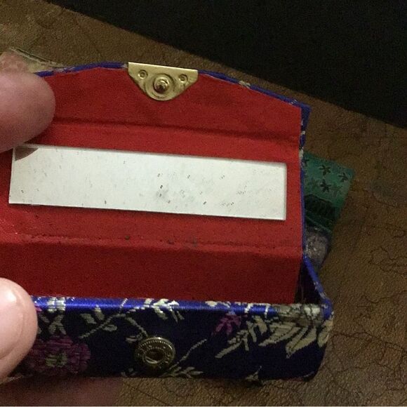 Vintage lipstick cases with mirror From the orient blue one heavily used 6ea - Picture 13 of 13